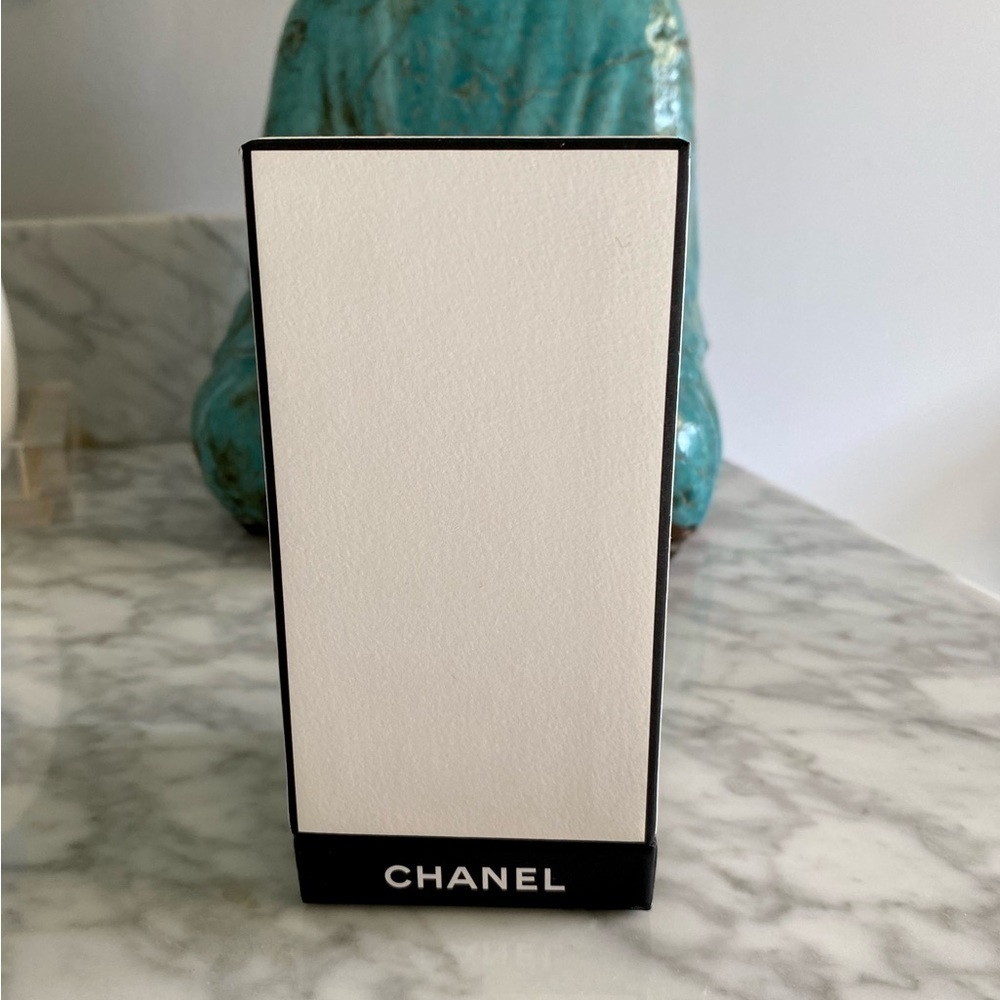 Chanel Le Lion Original Black and White Decorative Storage Beauty Box Empty